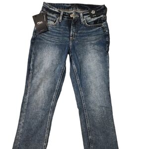 Silver Jeans Suki Mid Rise Curvy Fit Capri Jeans NWT Sz 27